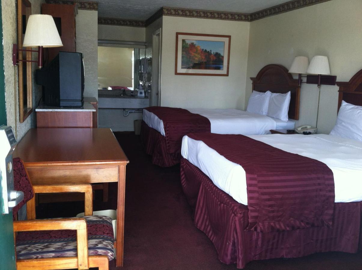 Knights Inn Hurricane Mills Luaran gambar